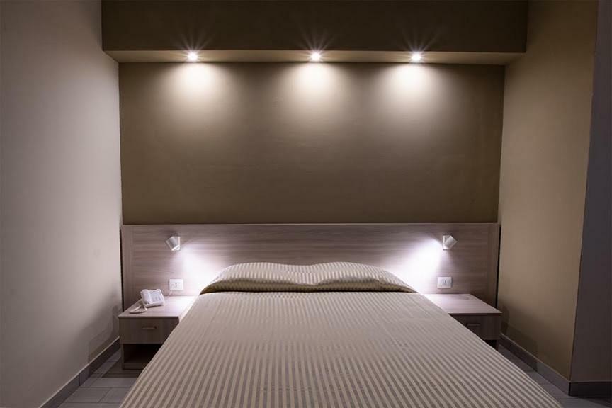 Hotel Scacciapensieri Nettuno Exteriér fotografie