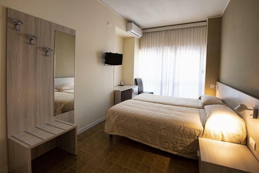 Hotel Scacciapensieri Nettuno Exteriér fotografie