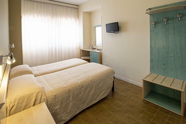Hotel Scacciapensieri Nettuno Exteriér fotografie