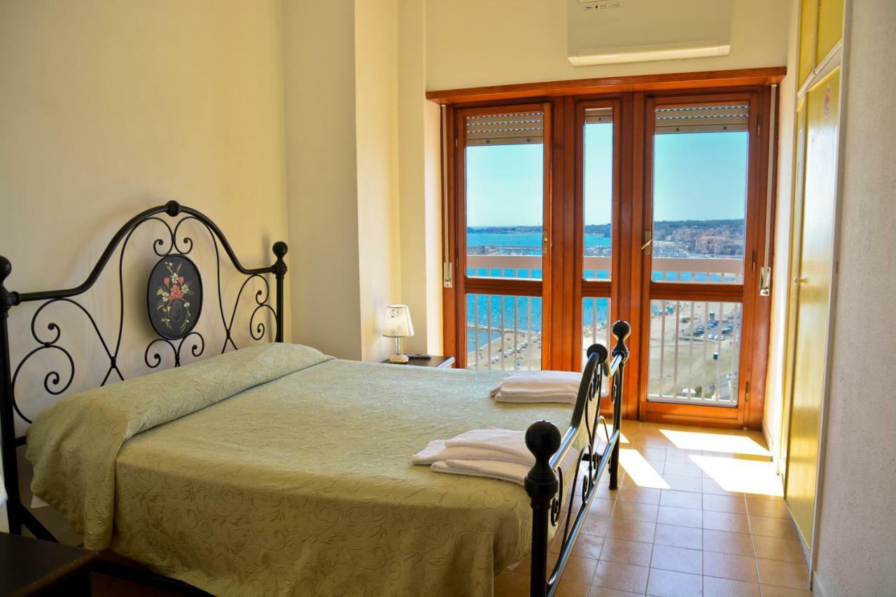 Hotel Scacciapensieri Nettuno Exteriér fotografie